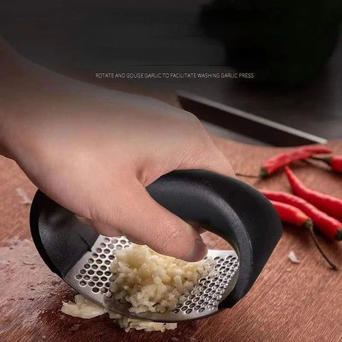 Easy Garlic Mincer Tool